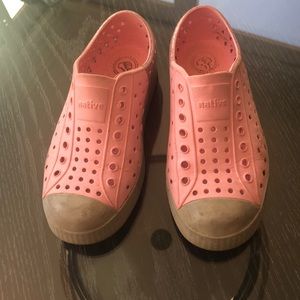 Pink sparkle back natives